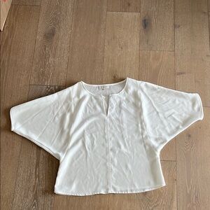 Elegant White Women's Top Vintage